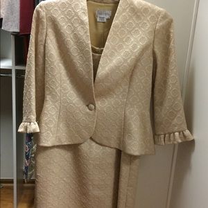 Parisian golden sheath dress with matching jacket